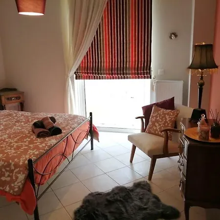 Central Spacious Apartment 70Sqm Tripoli Exterior photo